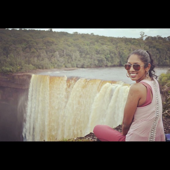 Meet your Posher, Sandhya - Picture 4 of 5